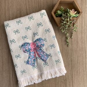 Vintage Hand Towel Bow Appliqué With Fringe Cream Pink And Blue 80s 90s Granny